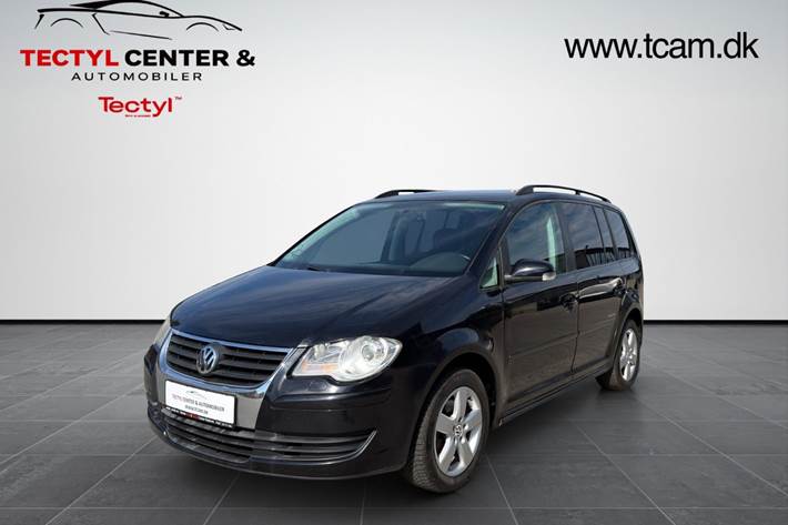 Sort VW Touran fra 2009