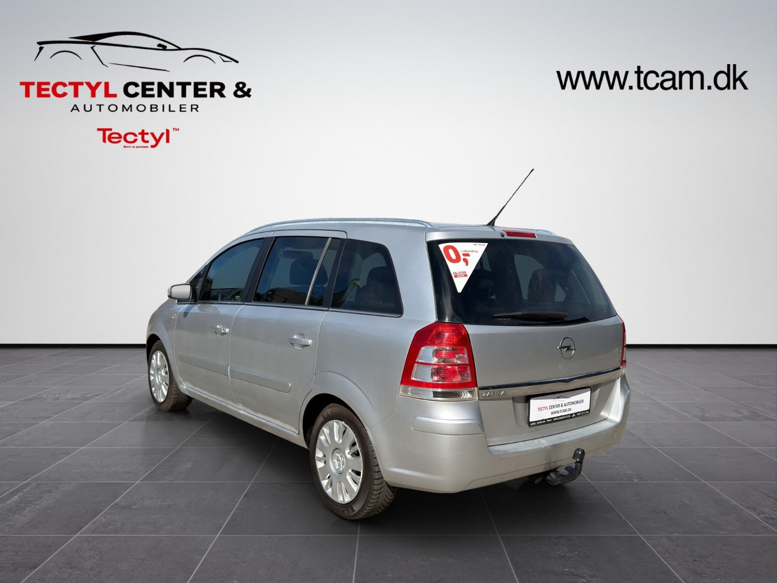 Sølv Opel Zafira fra 2008