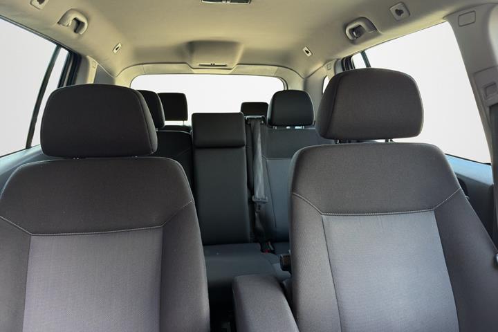 Sølv Opel Zafira fra 2008