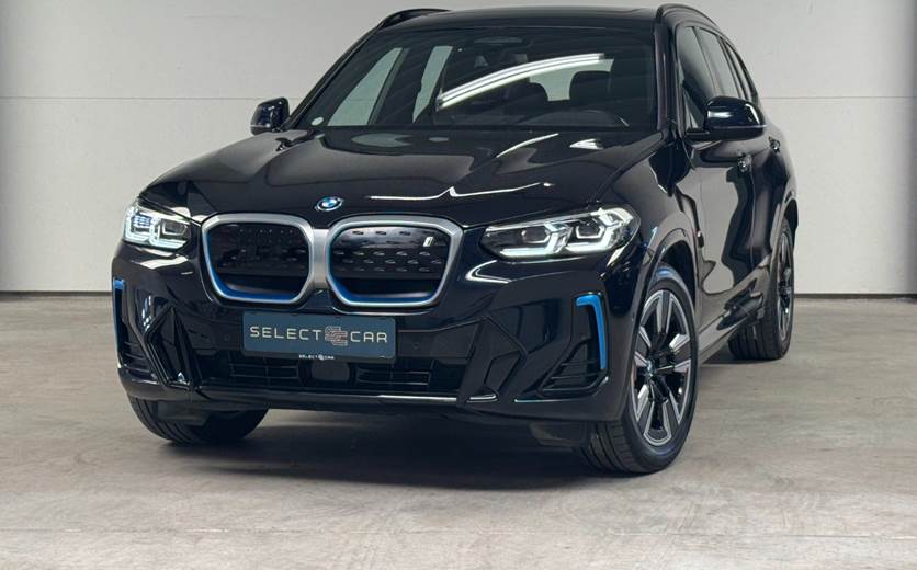 BMW iX3 Charged M-Sport
