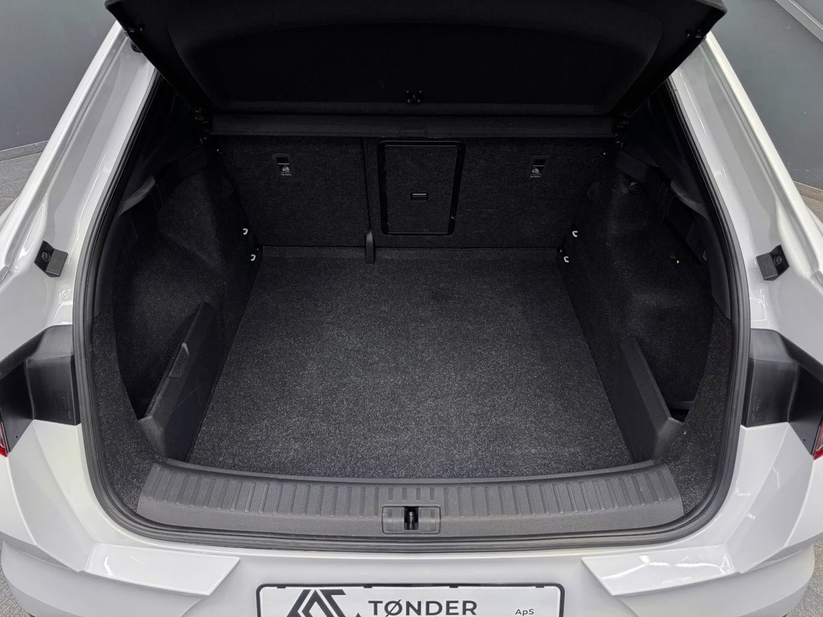 Hvid Skoda Enyaq fra 2026