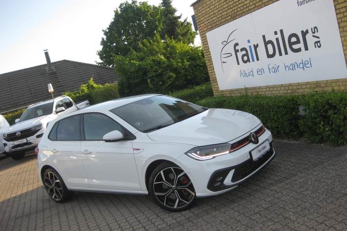 Hvid VW Polo fra 2024