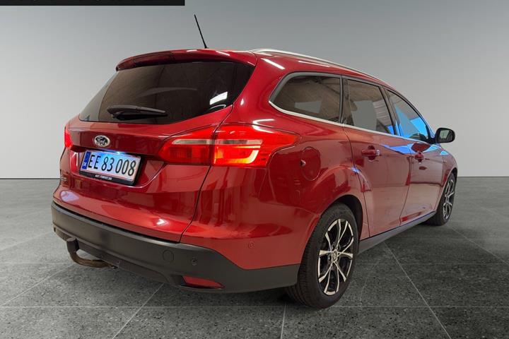 Rød Ford Focus fra 2017