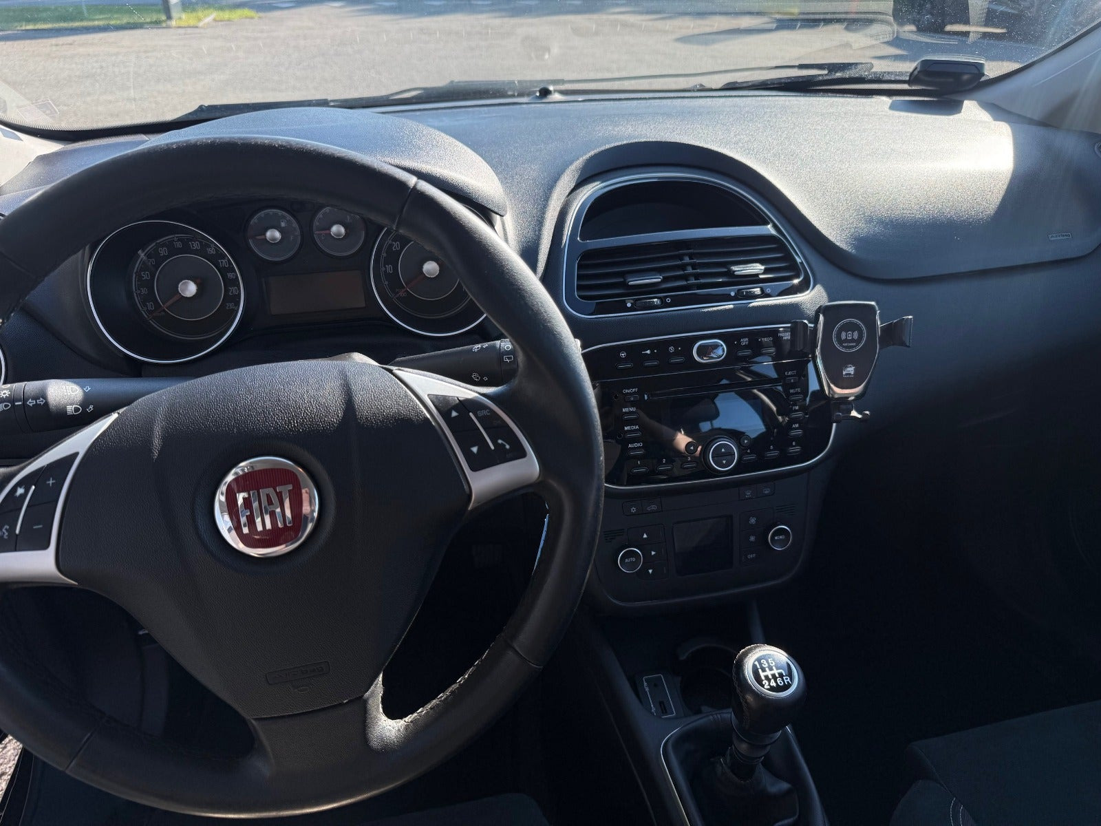 Sort Fiat Punto fra 2015