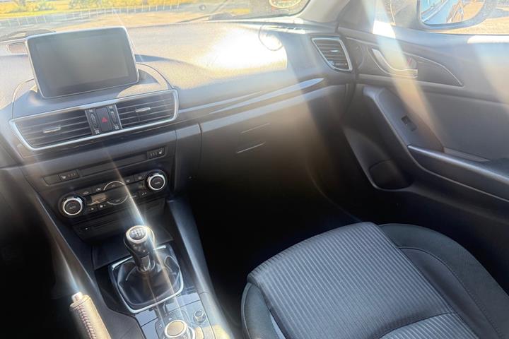 undefined Mazda 3 fra 2013