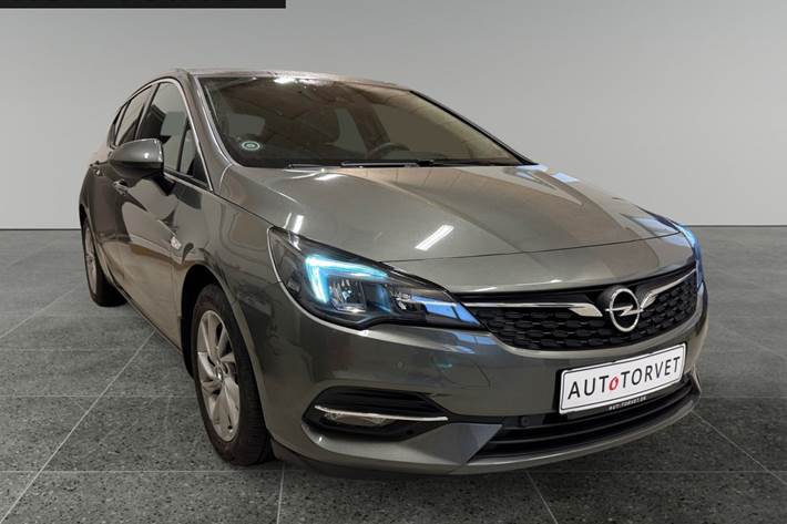 Grå Opel Astra fra 2021