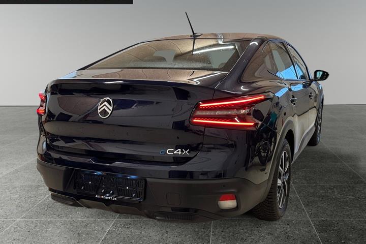 Blå Citroën ë-C4 fra 2025