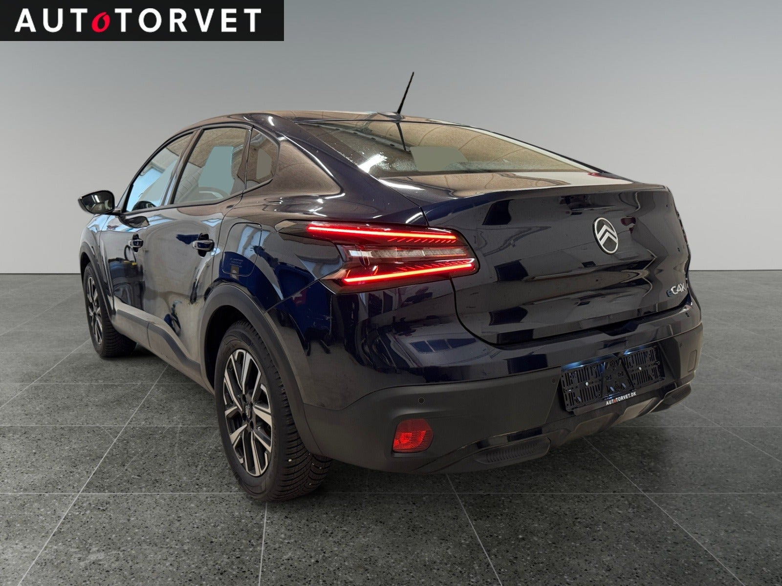Blå Citroën ë-C4 fra 2025