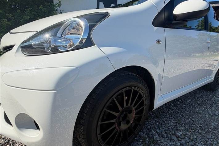 undefined Toyota Aygo fra 2013