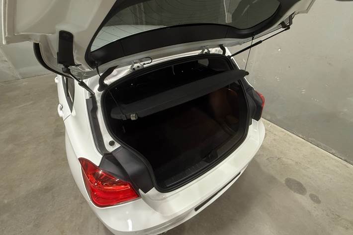 undefined BMW 118i fra 2019
