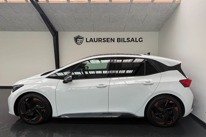Hvid Cupra Born fra 2023