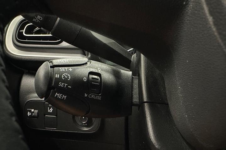 Grå Citroën C3 fra 2020