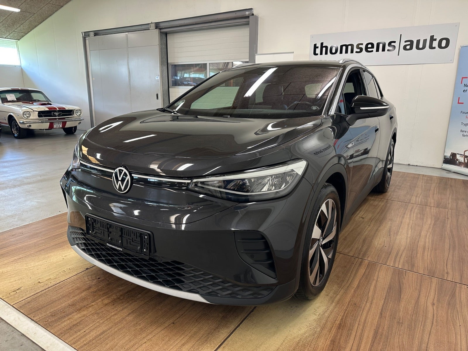 Grå VW ID.4 fra 2021