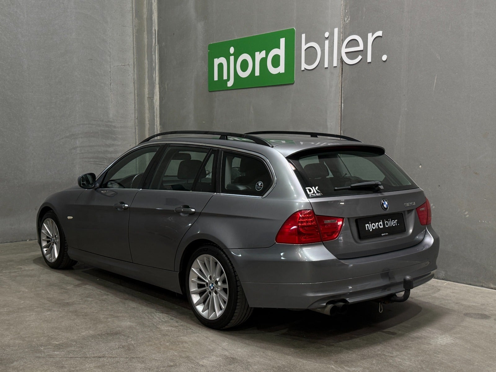undefined BMW 325i fra 2009