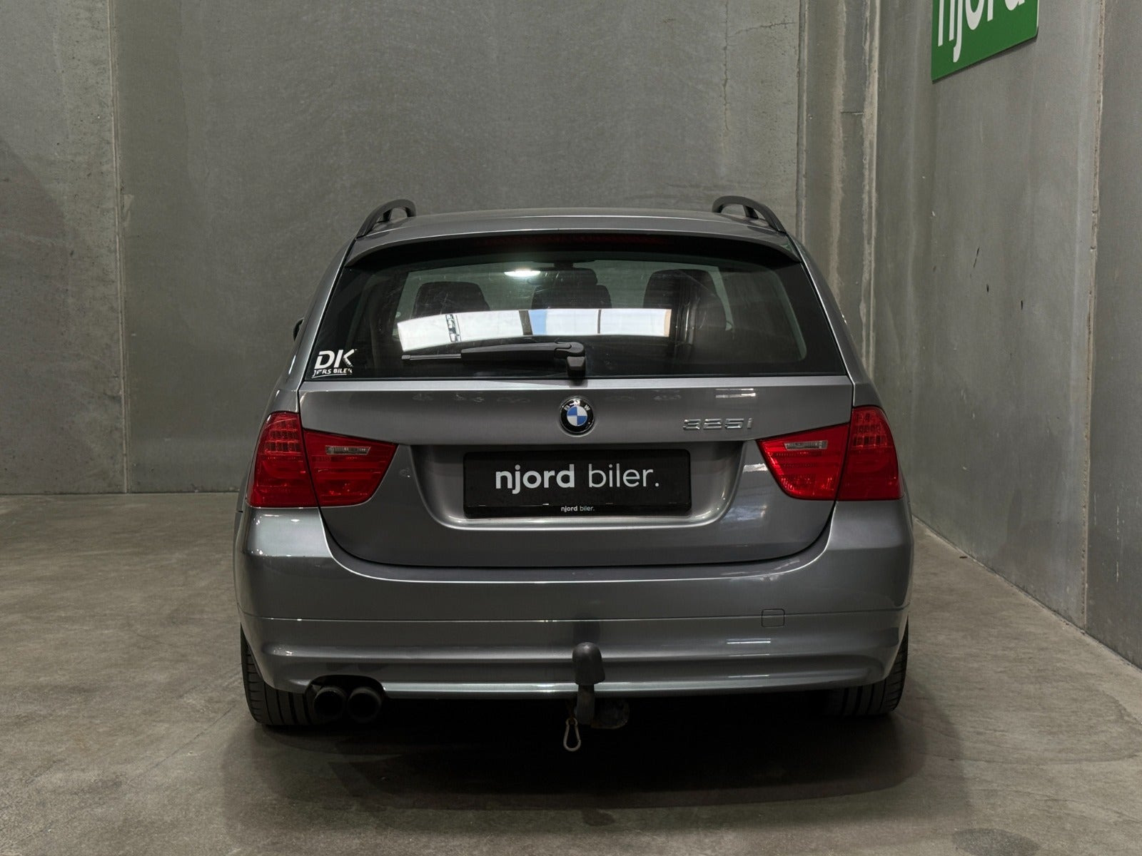 undefined BMW 325i fra 2009