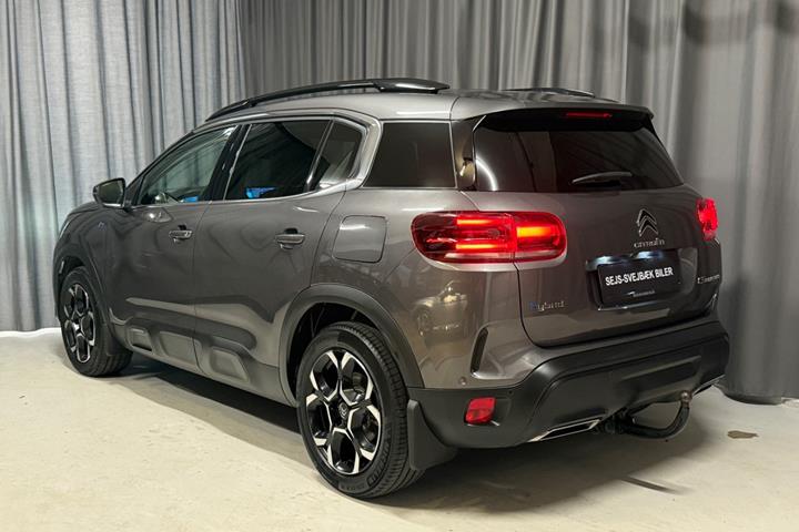Grå Citroën C5 Aircross fra 2022
