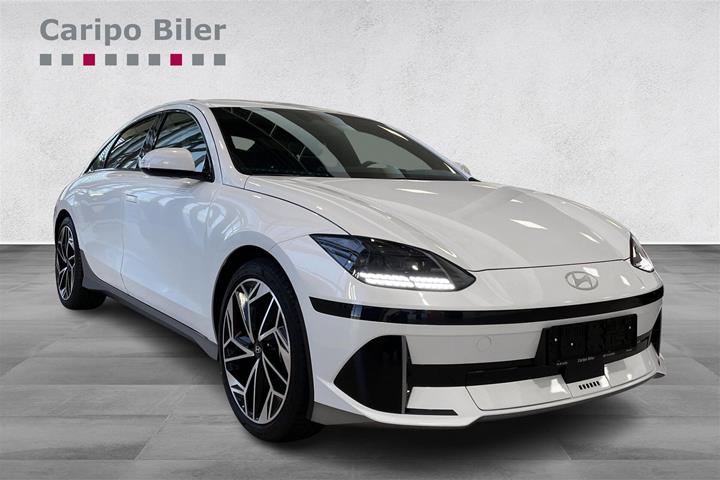 Hvid Hyundai Ioniq 6 fra 2024 set udefra