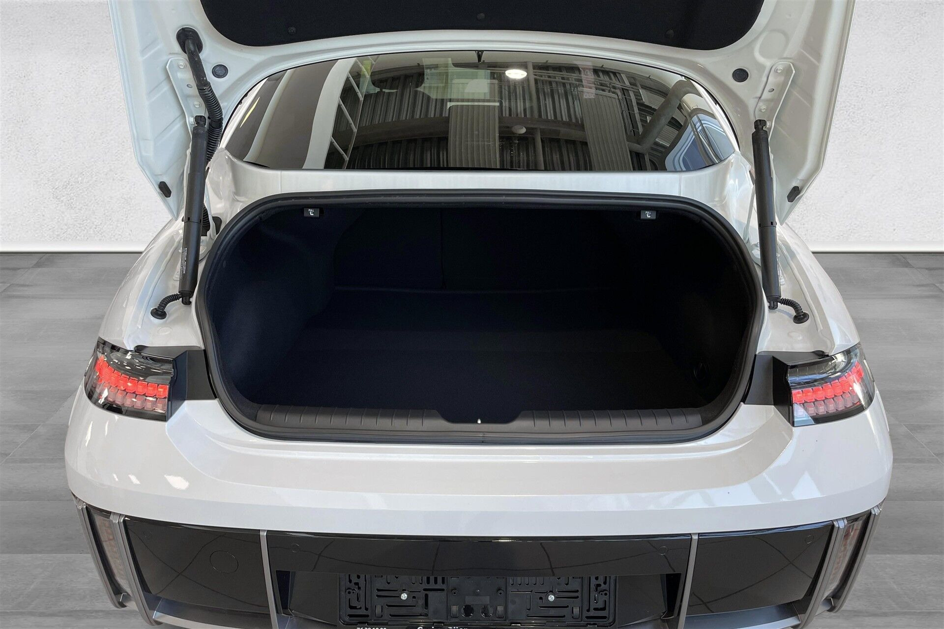 Hvid Hyundai Ioniq 6 fra 2024