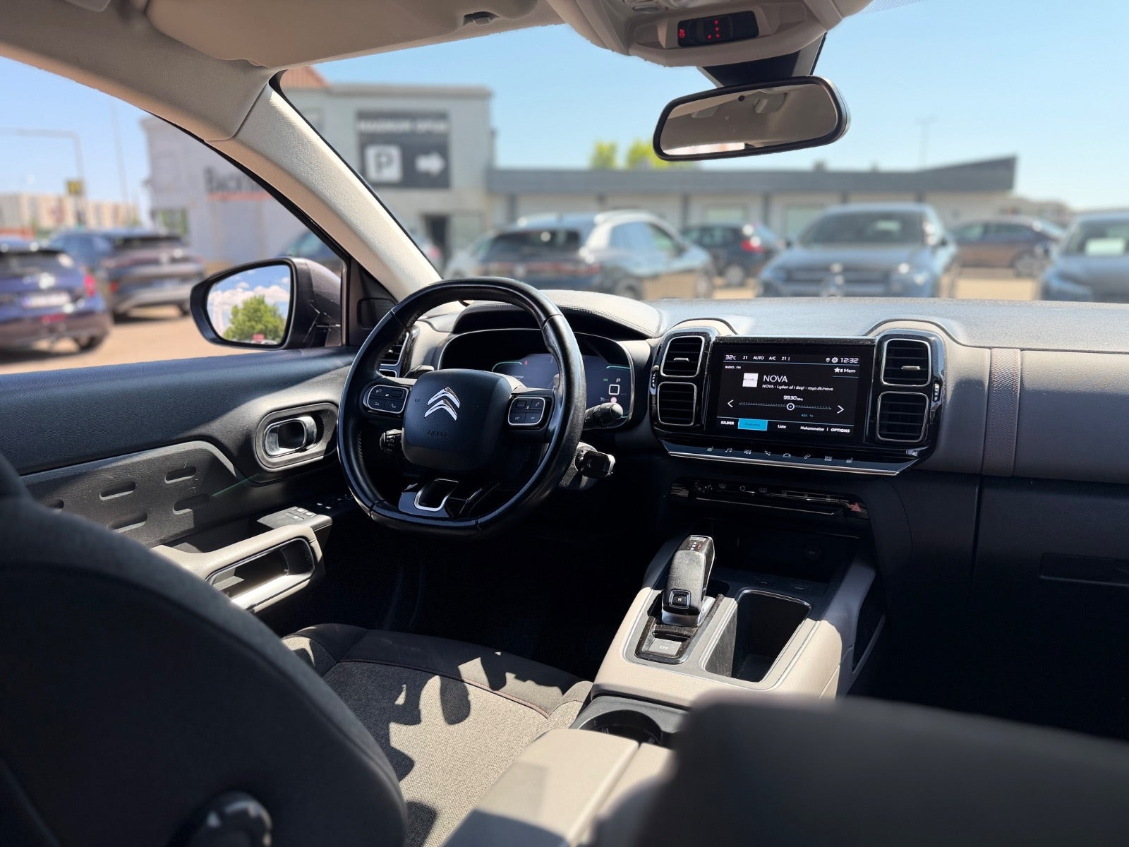 Grå Citroën C5 Aircross fra 2020