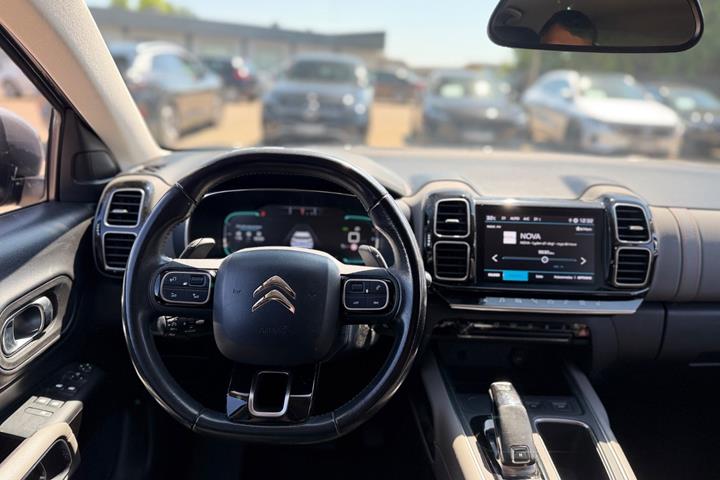 Grå Citroën C5 Aircross fra 2020