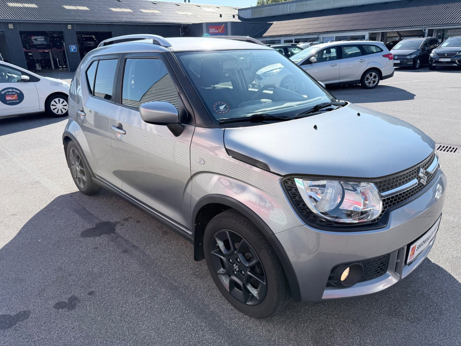 Grå Suzuki Ignis fra 2017