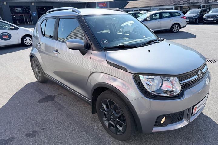 Grå Suzuki Ignis fra 2017