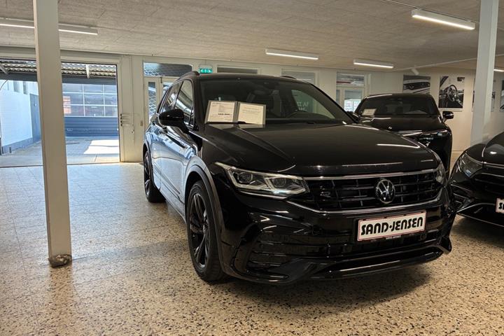Sort VW Tiguan fra 2022