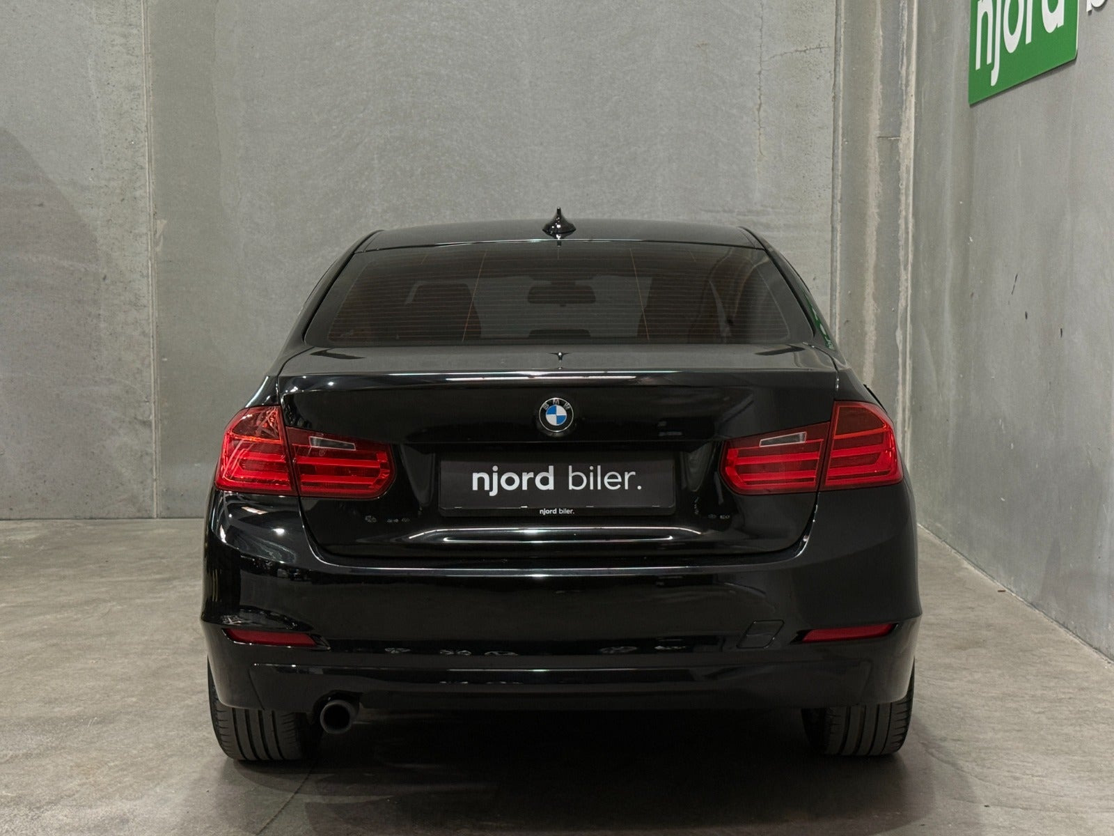 undefined BMW 316i fra 2014