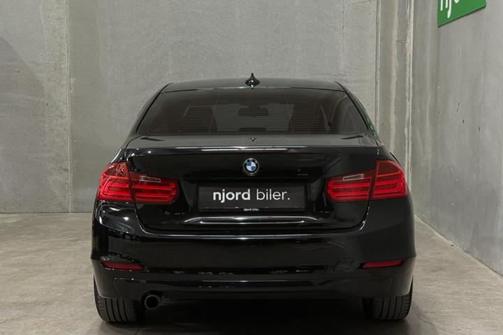 undefined BMW 316i fra 2014