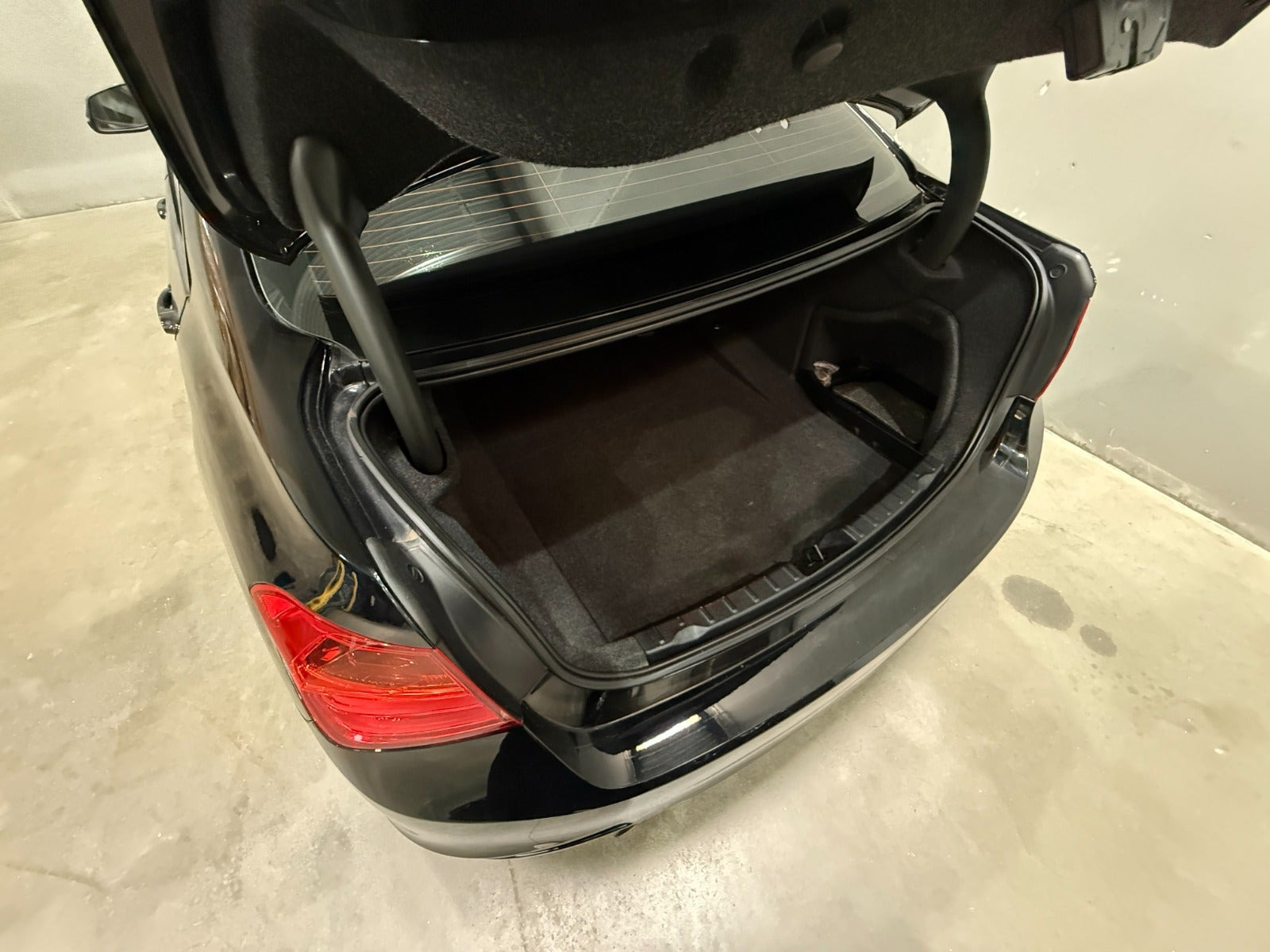 undefined BMW 316i fra 2014
