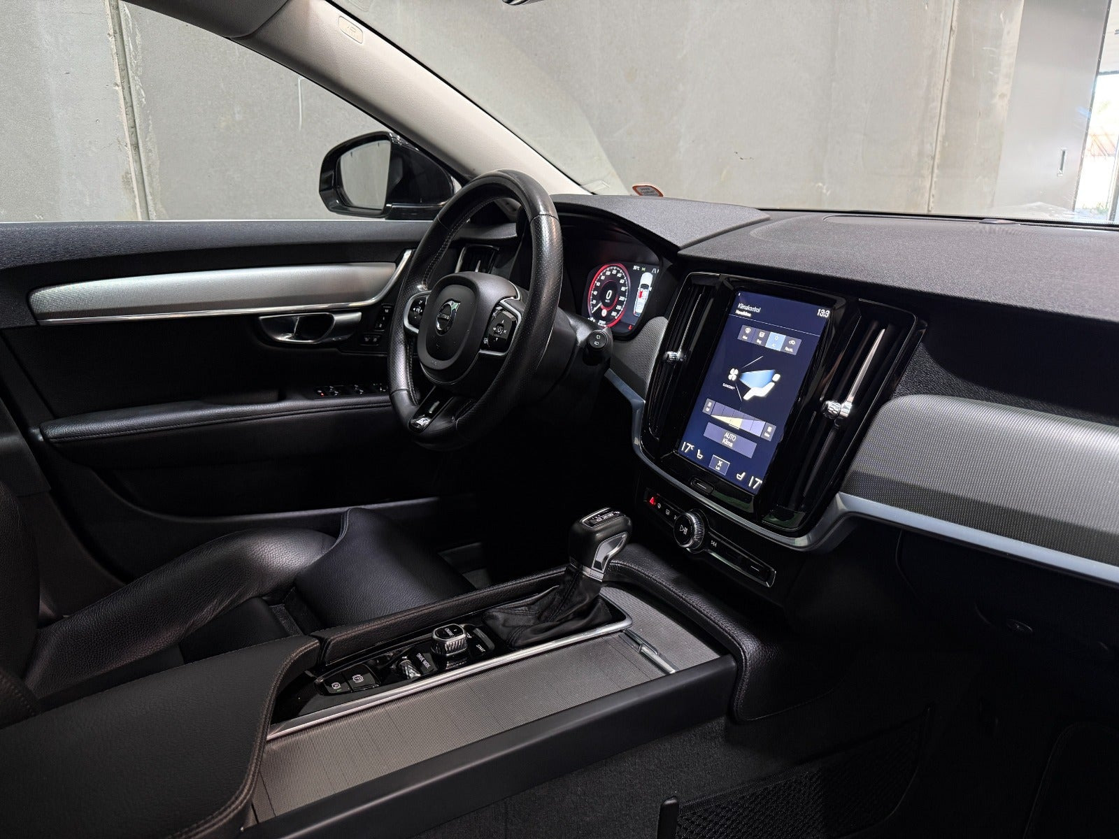 undefined Volvo V90 fra 2017