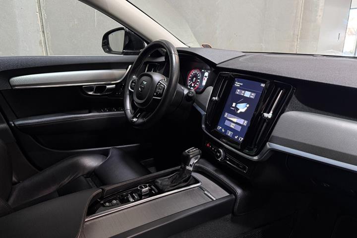 undefined Volvo V90 fra 2017