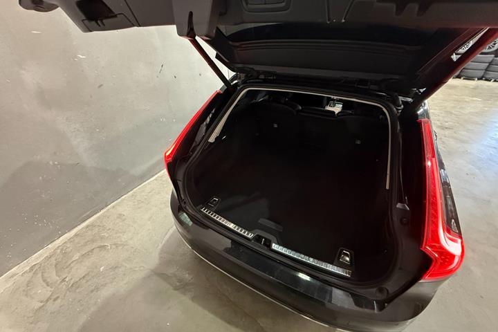 undefined Volvo V90 fra 2017