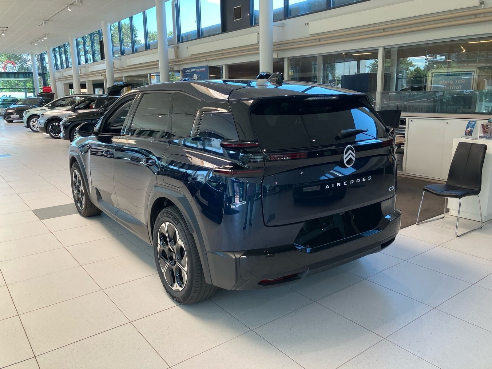 Blå Citroën ë-C5 Aircross fra 2025