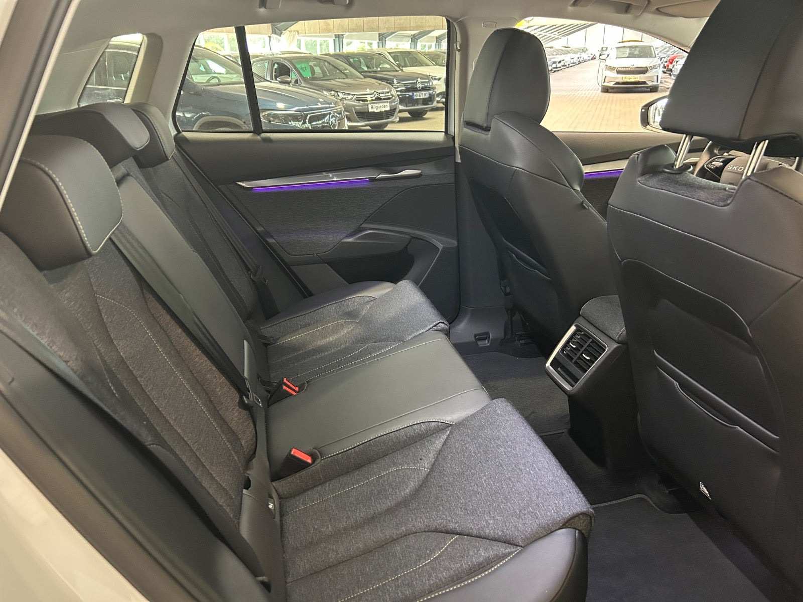 Hvid Skoda Elroq fra 2025