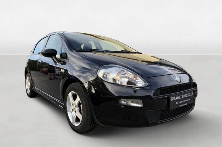 Grøn Fiat Punto fra 2014
