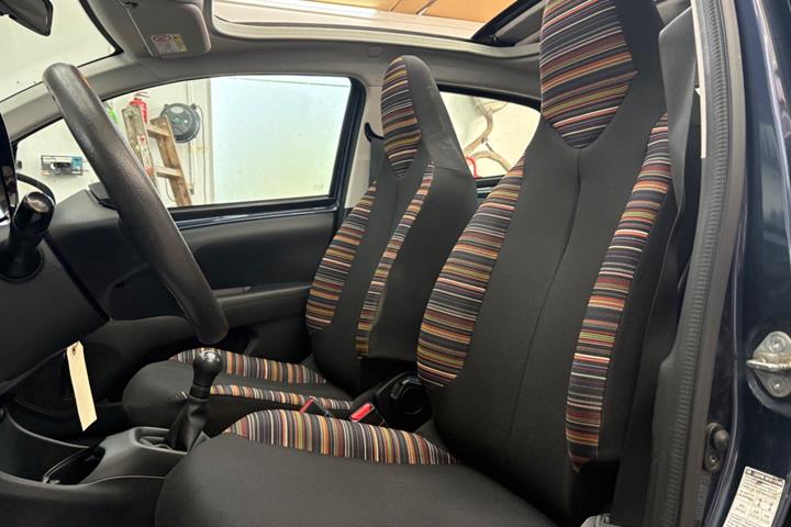 Grøn Citroën C1 fra 2014
