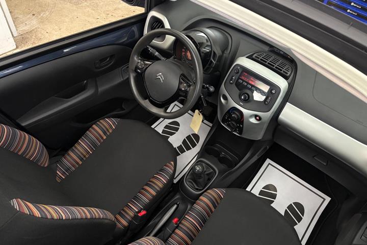 Grøn Citroën C1 fra 2014