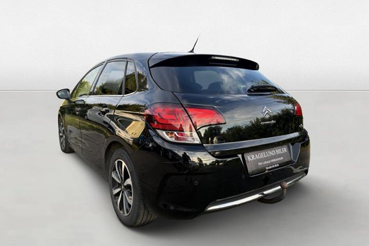 Grøn Citroën C4 fra 2018