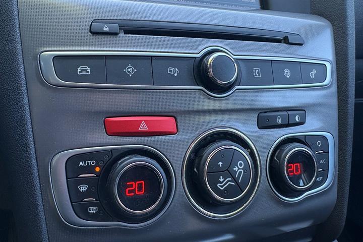 Grøn Citroën C4 fra 2018