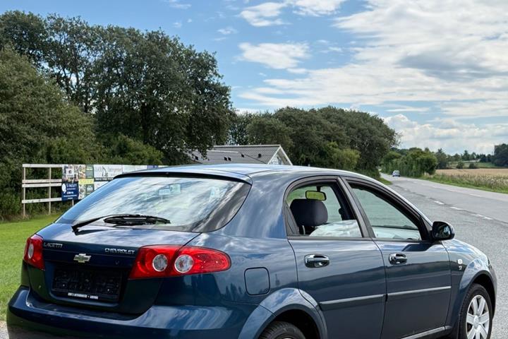undefined Chevrolet Lacetti fra 2009 set udefra