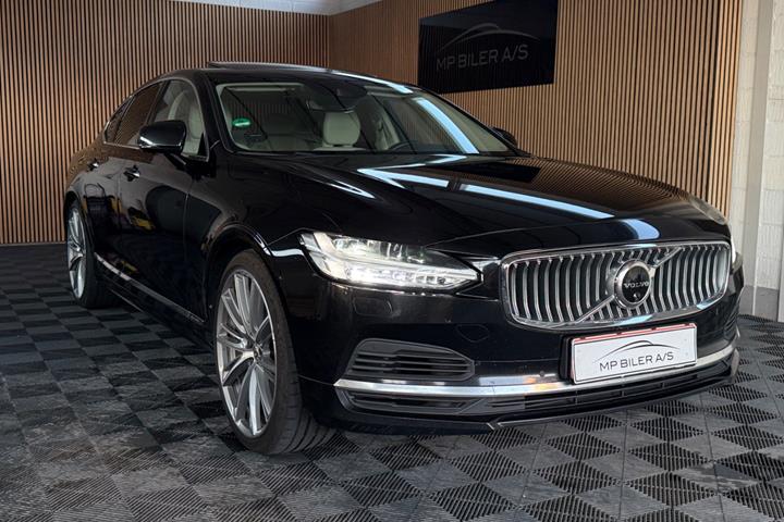 Sort Volvo S90 fra 2021