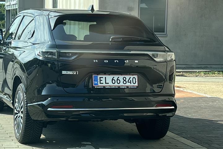 Sort Honda e:Ny1 fra 2025
