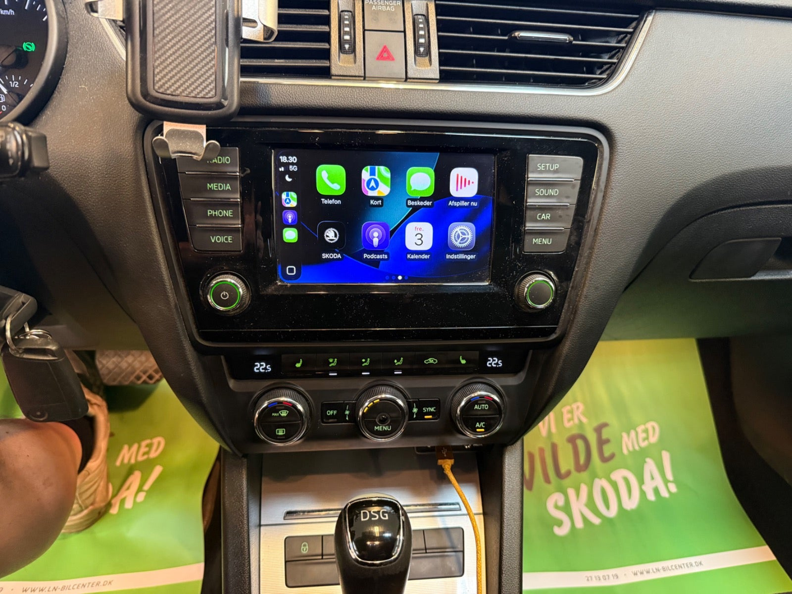 Sort Skoda Octavia fra 2017