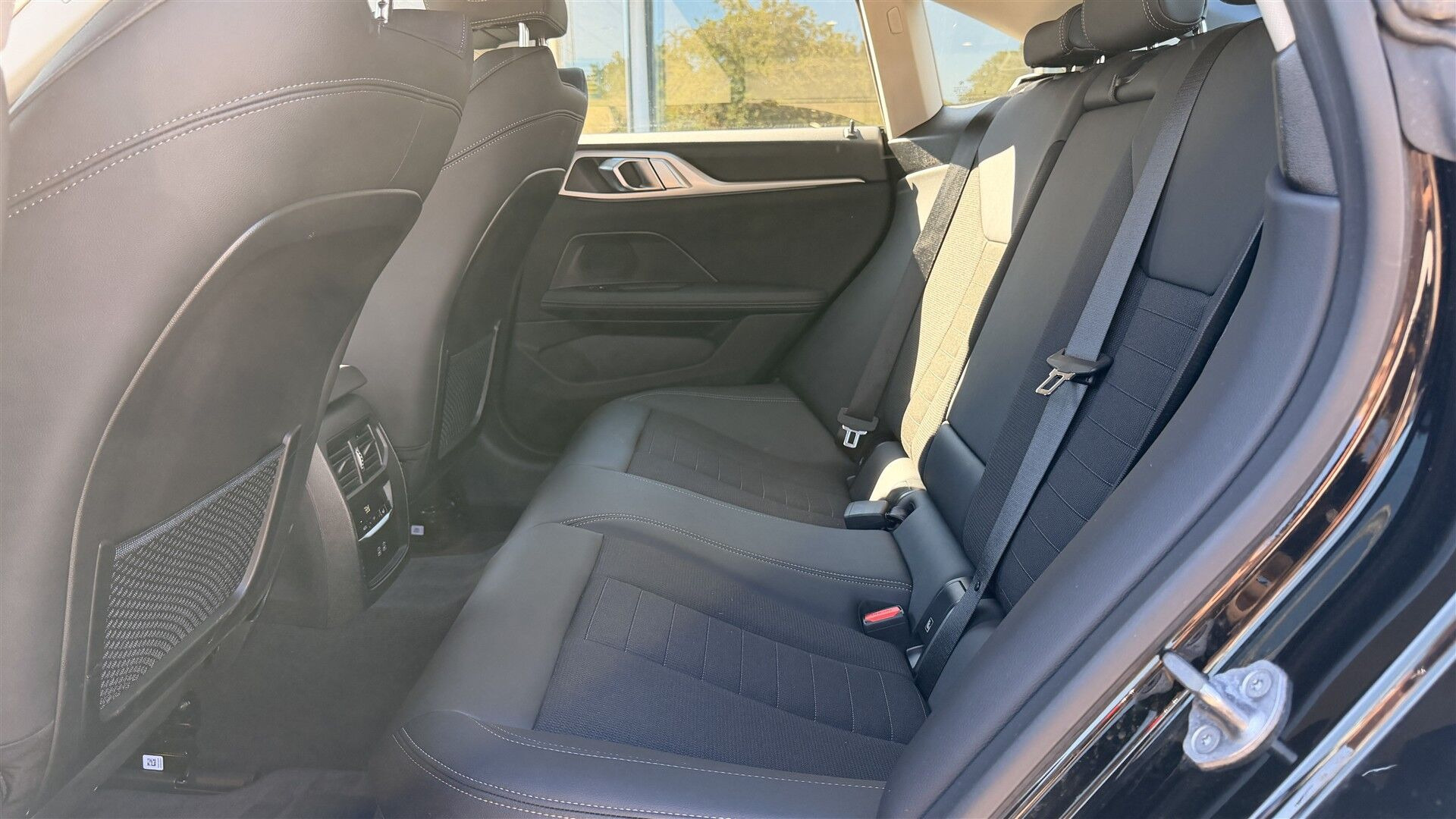 Sort BMW i4 fra 2023