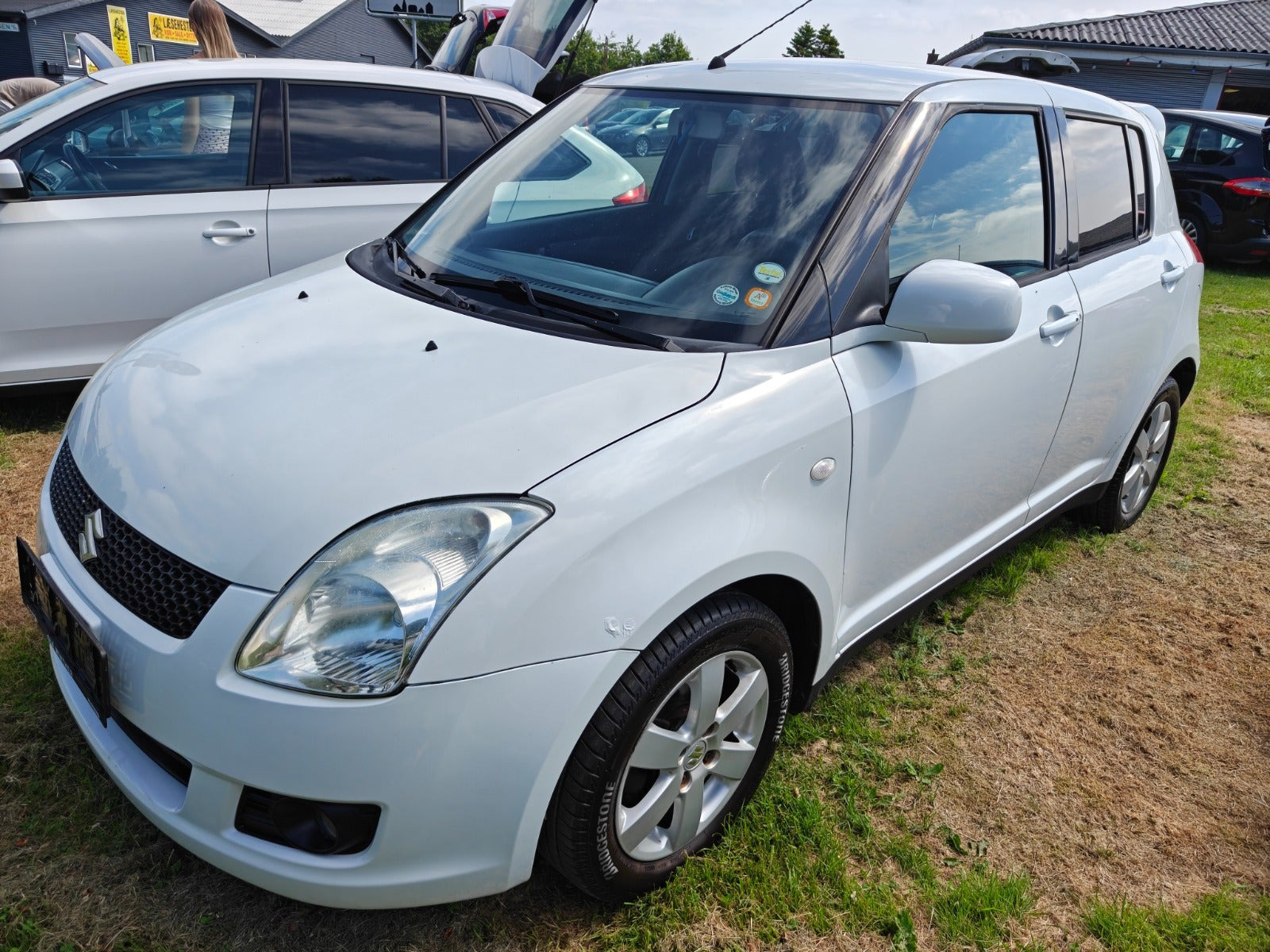 Gul Suzuki Swift fra 2009