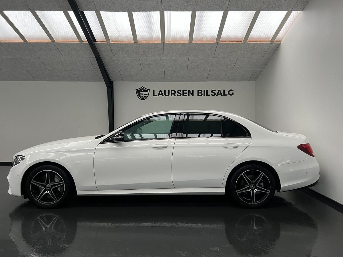 Hvid Mercedes E300 fra 2019
