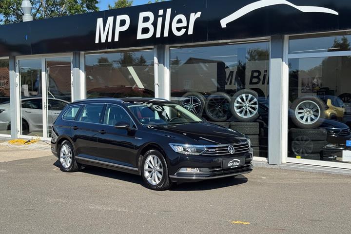 Sort VW Passat fra 2016