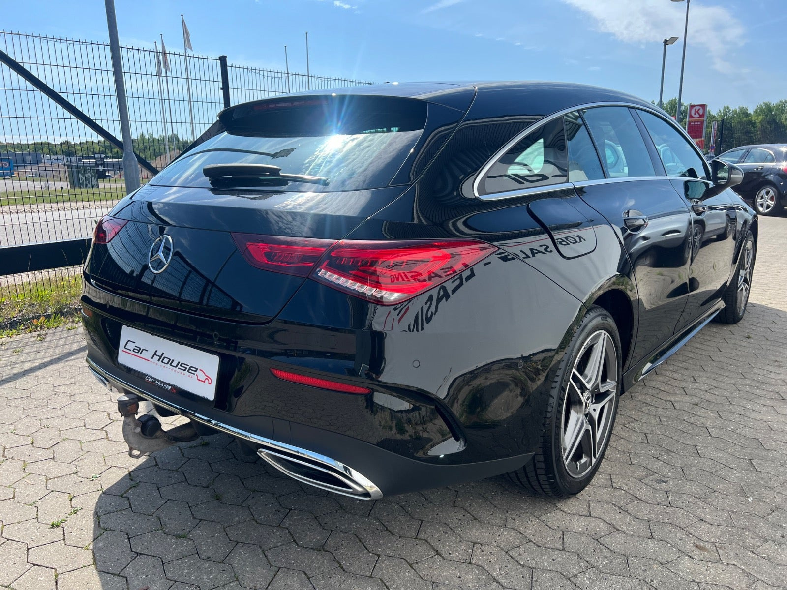 Sort Mercedes CLA250 e fra 2021