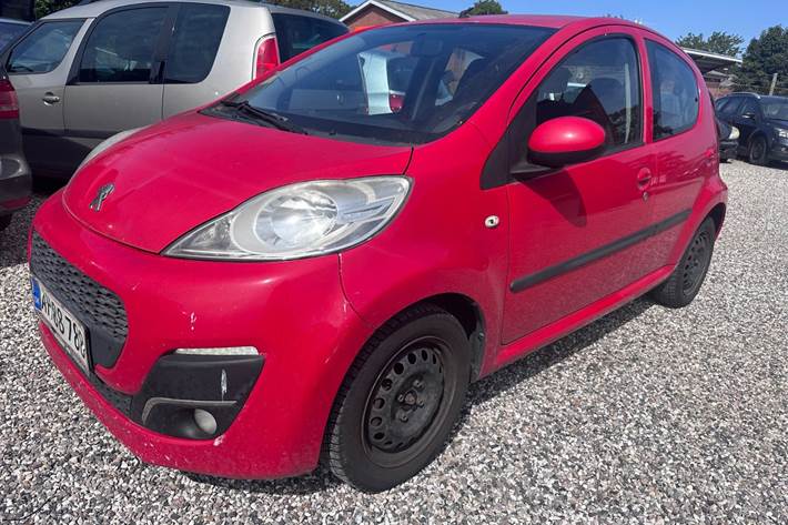 undefined Peugeot 107 fra 2013 set udefra